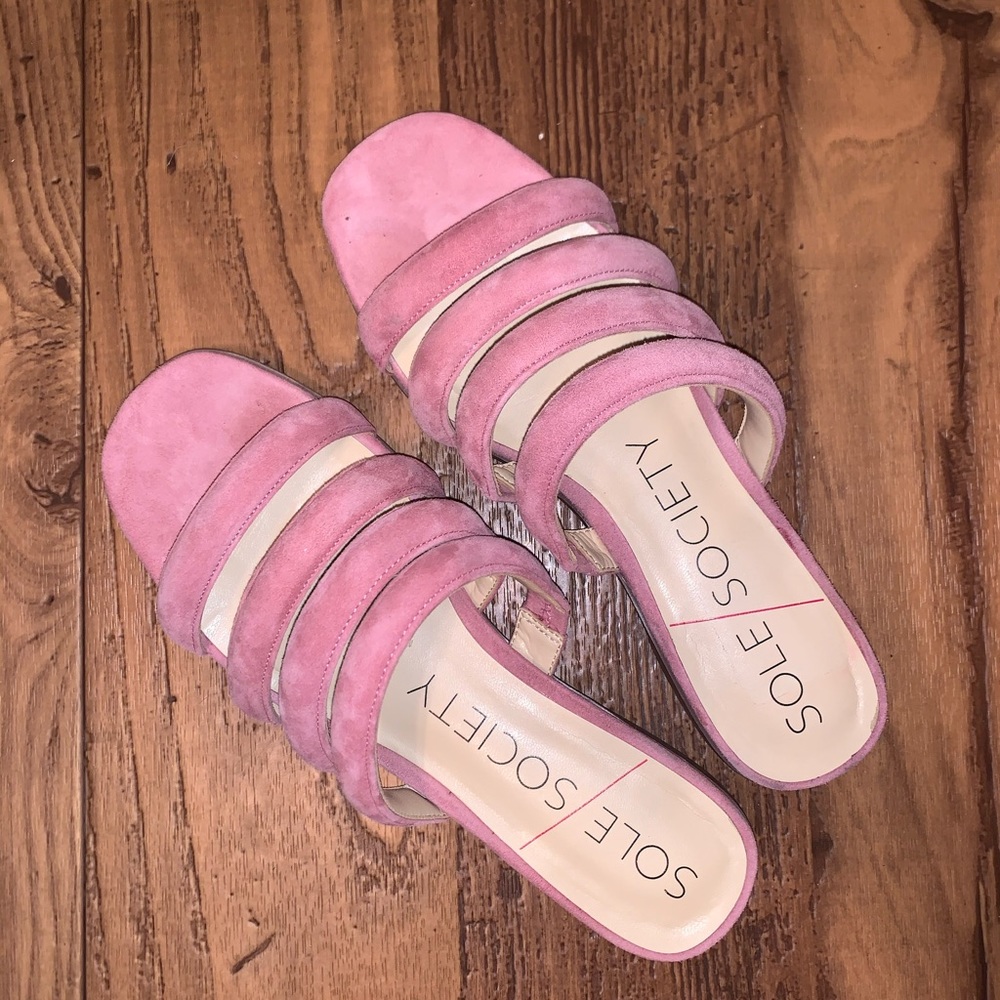 Sole Society slip on sandals 6.5